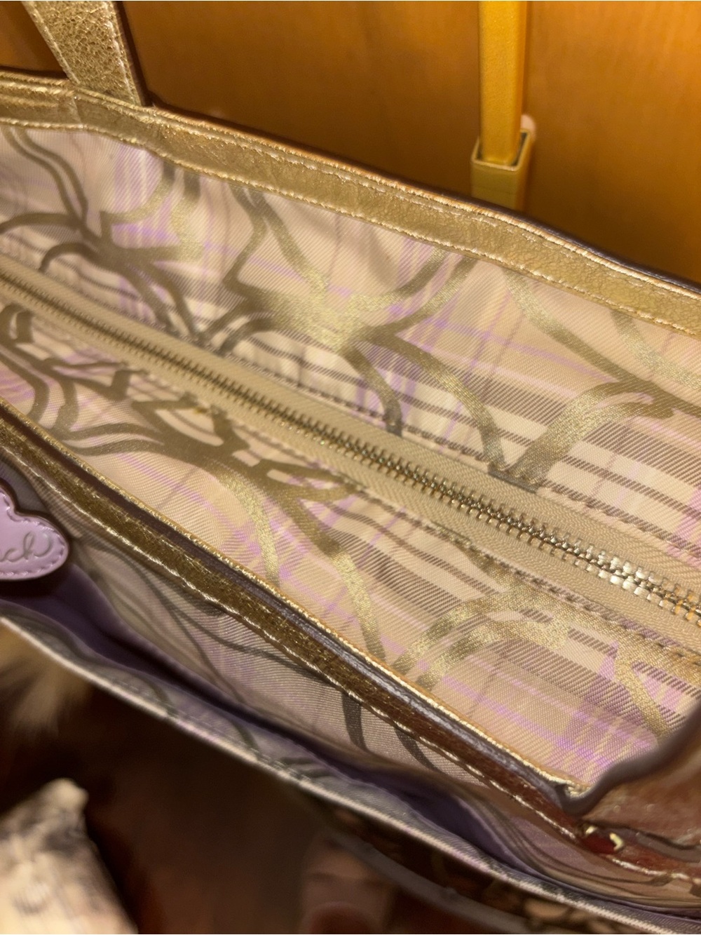 Coach F17137 Signature Tote in Pale Pink with Metallic Gold Trim - Picture 8 of 17